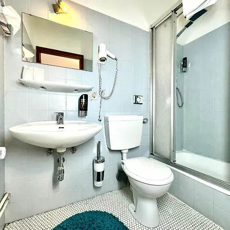 Zum Ruecking Hotel