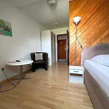 Zum Ruecking Hotel 2*